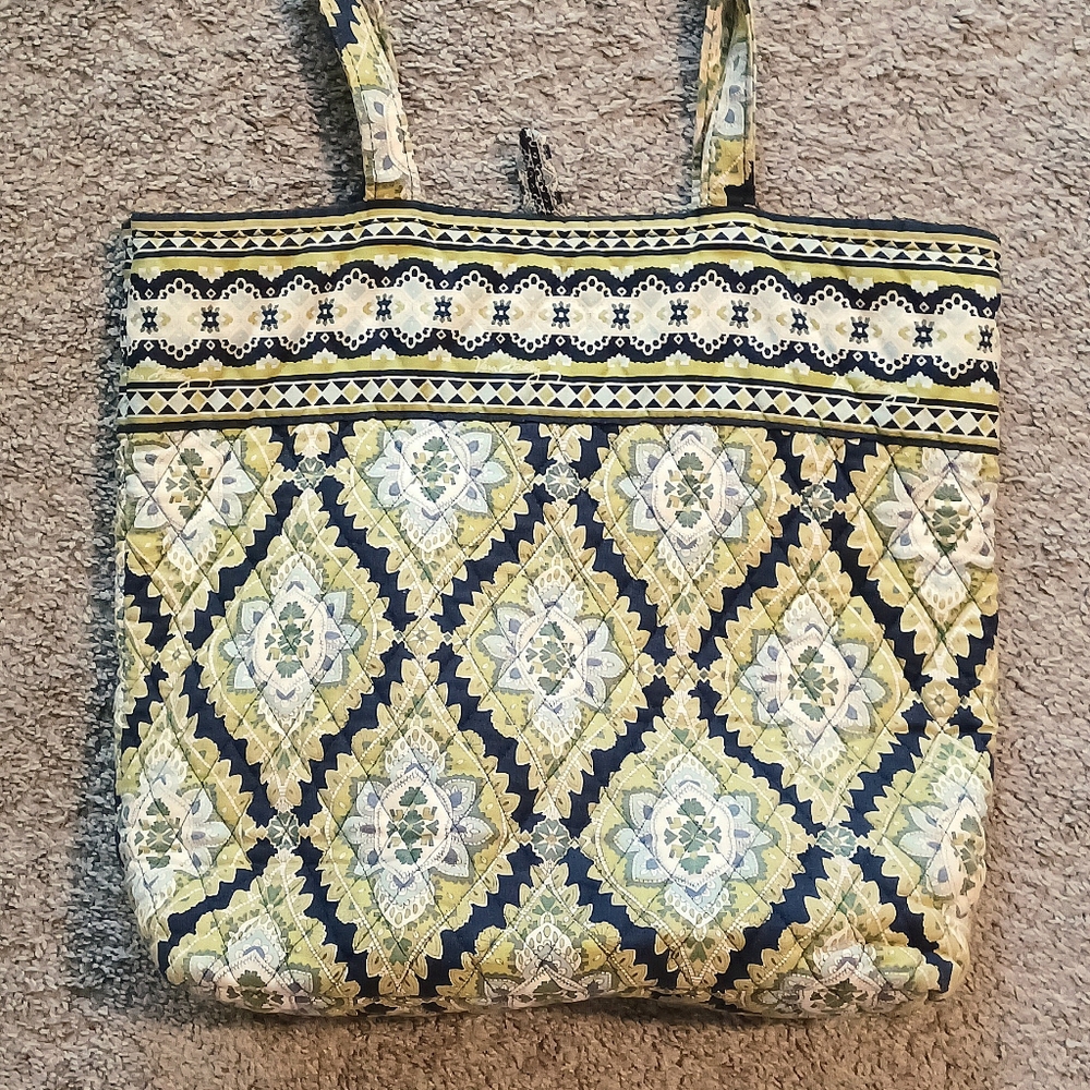 Vera Bradley Large Tote Bag in Navy & Olive Cotton